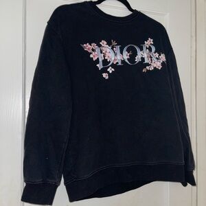 Dior sweatshirt